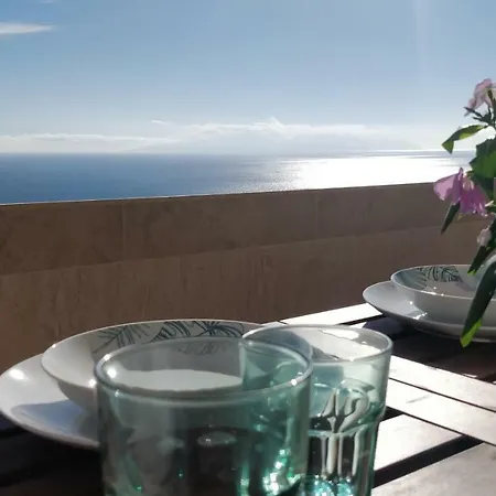 New Deluxe Stunned Seaview 2 Bed Costa Adeje (Tenerife)