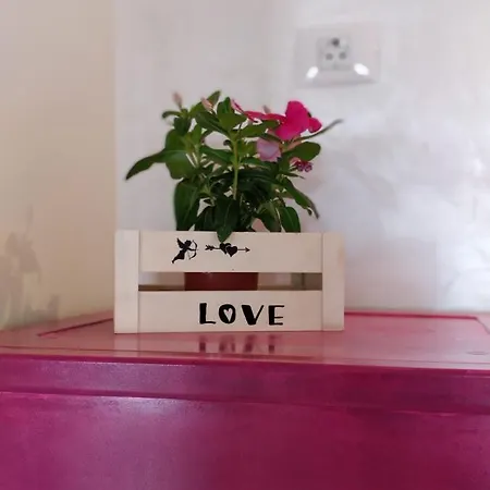 New Deluxe Stunned Seaview 2 Bed Адехе