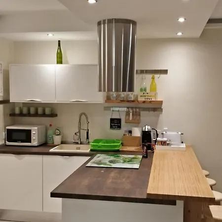 New Deluxe Stunned Seaview 2 Bed * Адехе