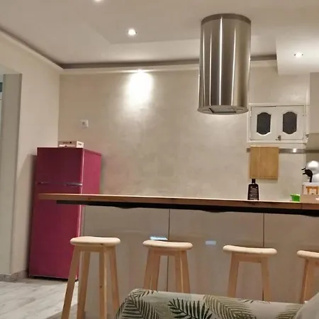 New Deluxe Stunned Seaview 2 Bed * Адехе