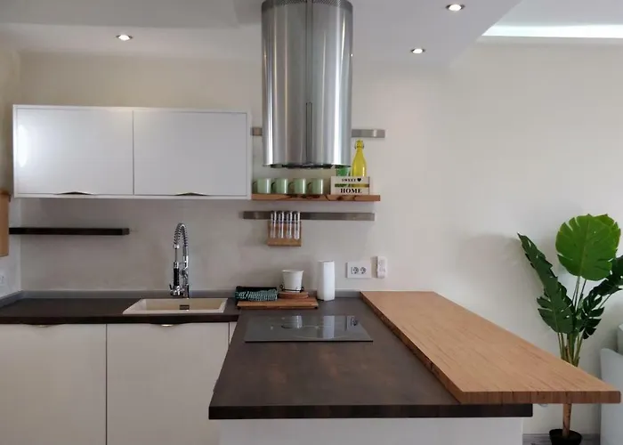 Appartement New Deluxe Stunned Seaview 2 Bed