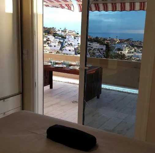 Appartement New Deluxe Stunned Seaview 2 Bed