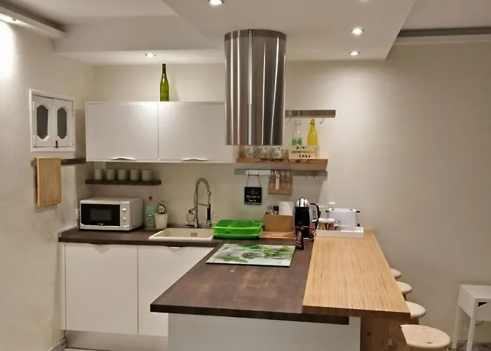 New Deluxe Stunned Seaview 2 Bed * Адехе